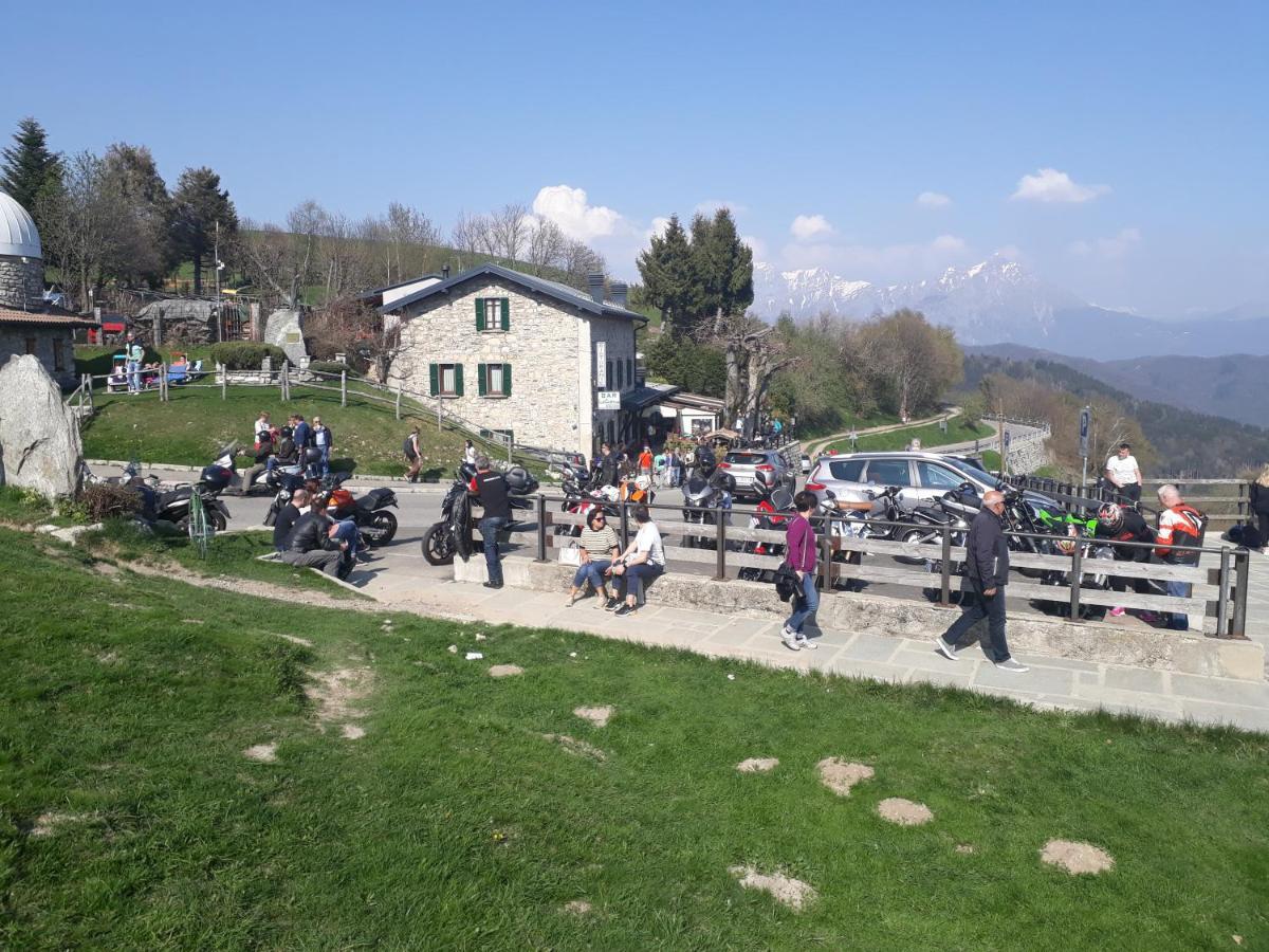 Da Mara Lago Di Como Sormano Exterior foto